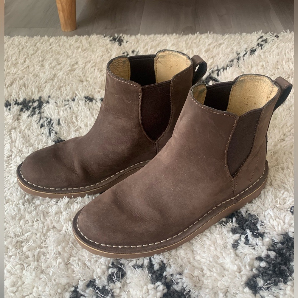 L.L Bean Stonington Chelsea Boot Size 7